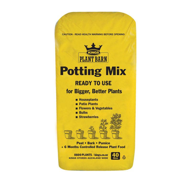 When to Use Garden Mix vs. Compost - Soil Kings